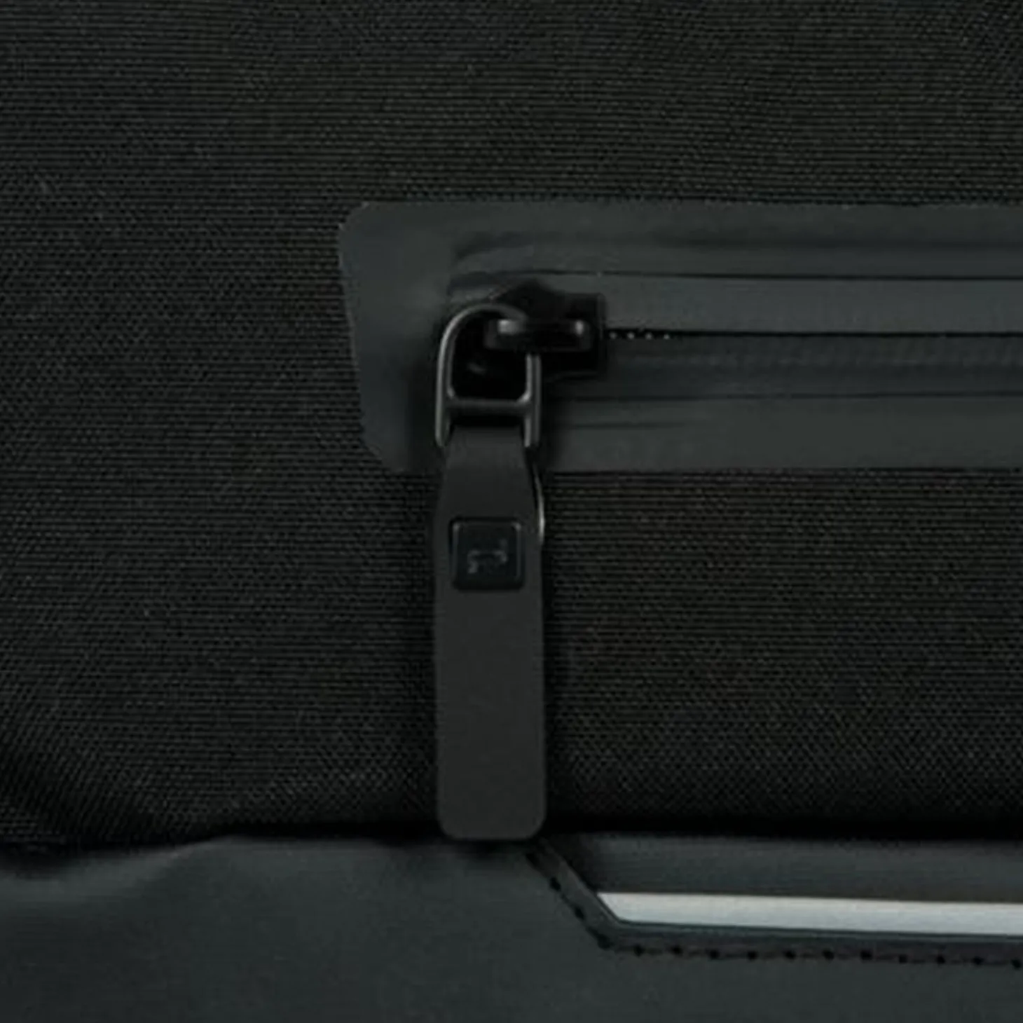 Brics Porsche Design Urban Eco Shopper