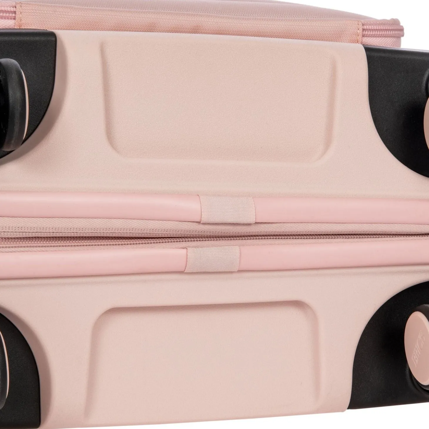 Brics Ulisse 21" Expandable Spinner with Pocket