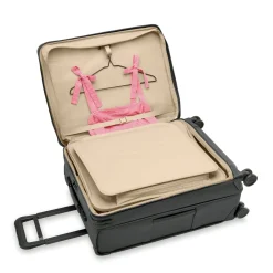 Briggs & Riley Baseline Compact 24
