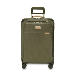 Briggs & Riley Baseline Essential Carry-On Spinner