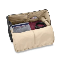 Briggs & Riley Baseline Garment Duffle