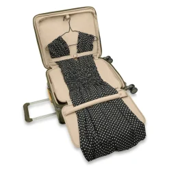Briggs & Riley Baseline Global Carry-On Spinner