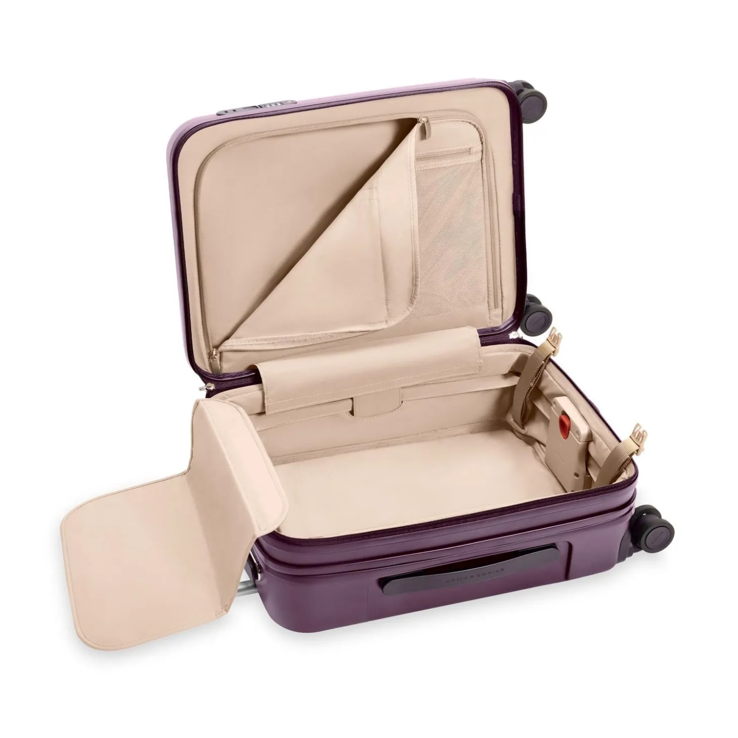 Briggs & Riley Sympatico 3.0 Global 21" Carry-On Widebody Spinner