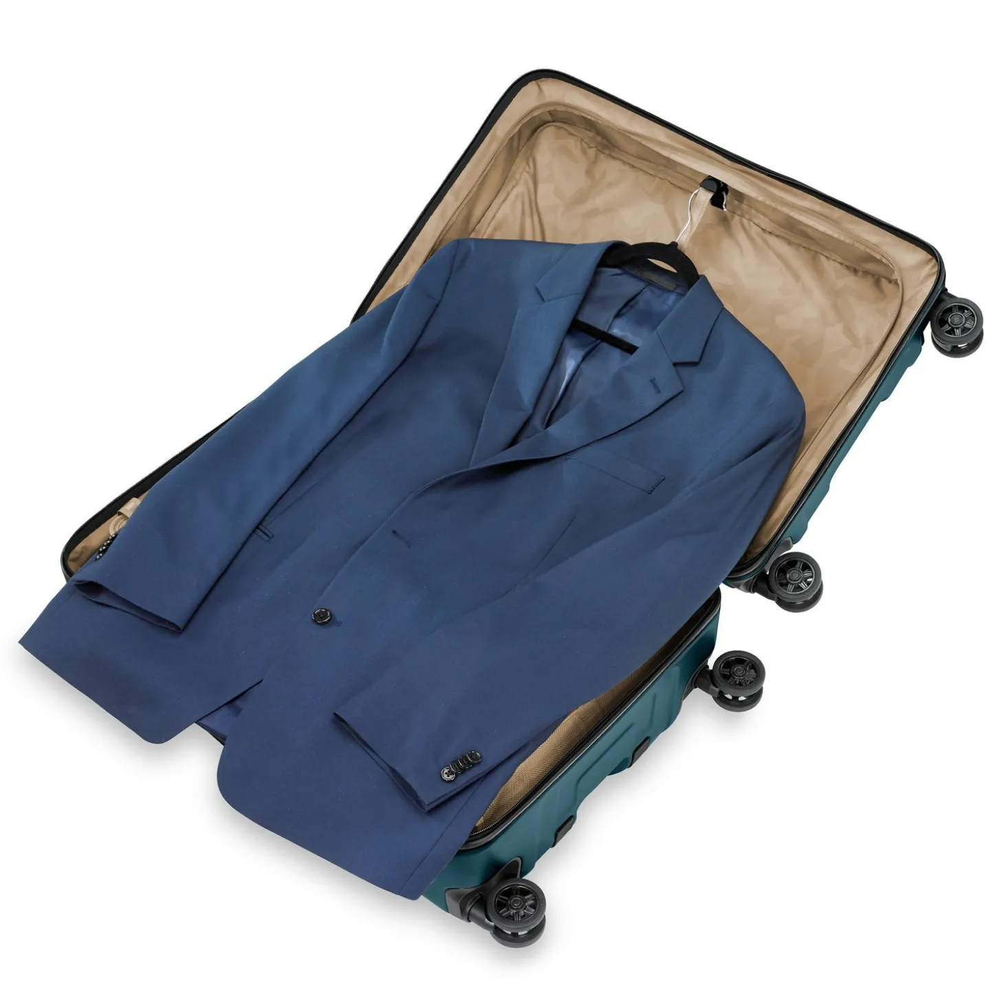 Briggs & Riley Torq Medium Spinner