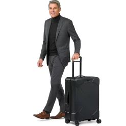 Briggs & Riley Torq Medium Spinner