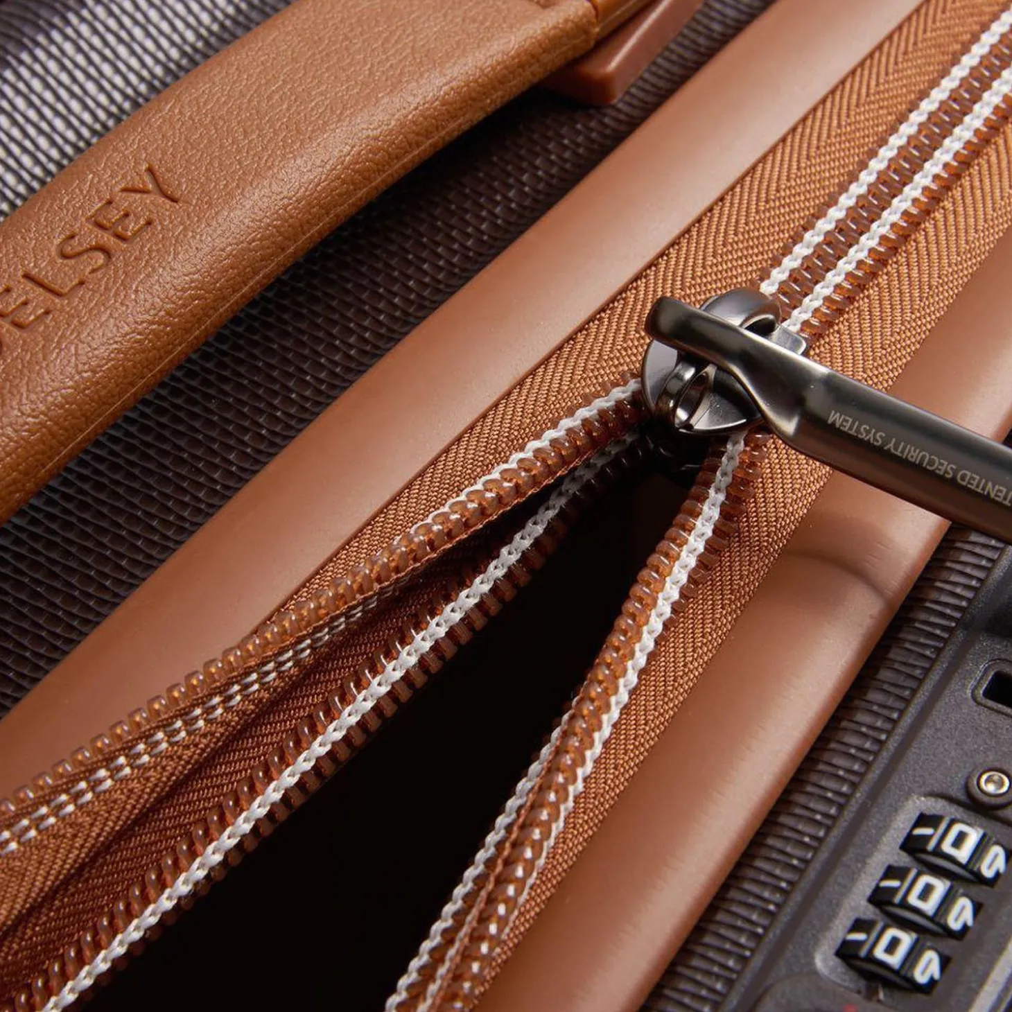 Delsey Chatelet Air 2.0 Large Spinner Check-In