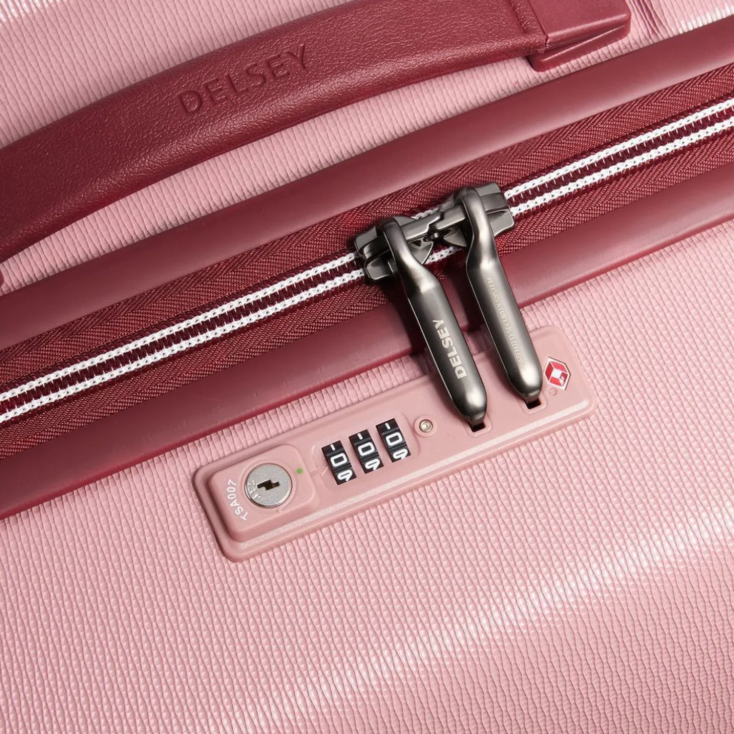 Delsey Chatelet Air 2.0 Medium Spinner