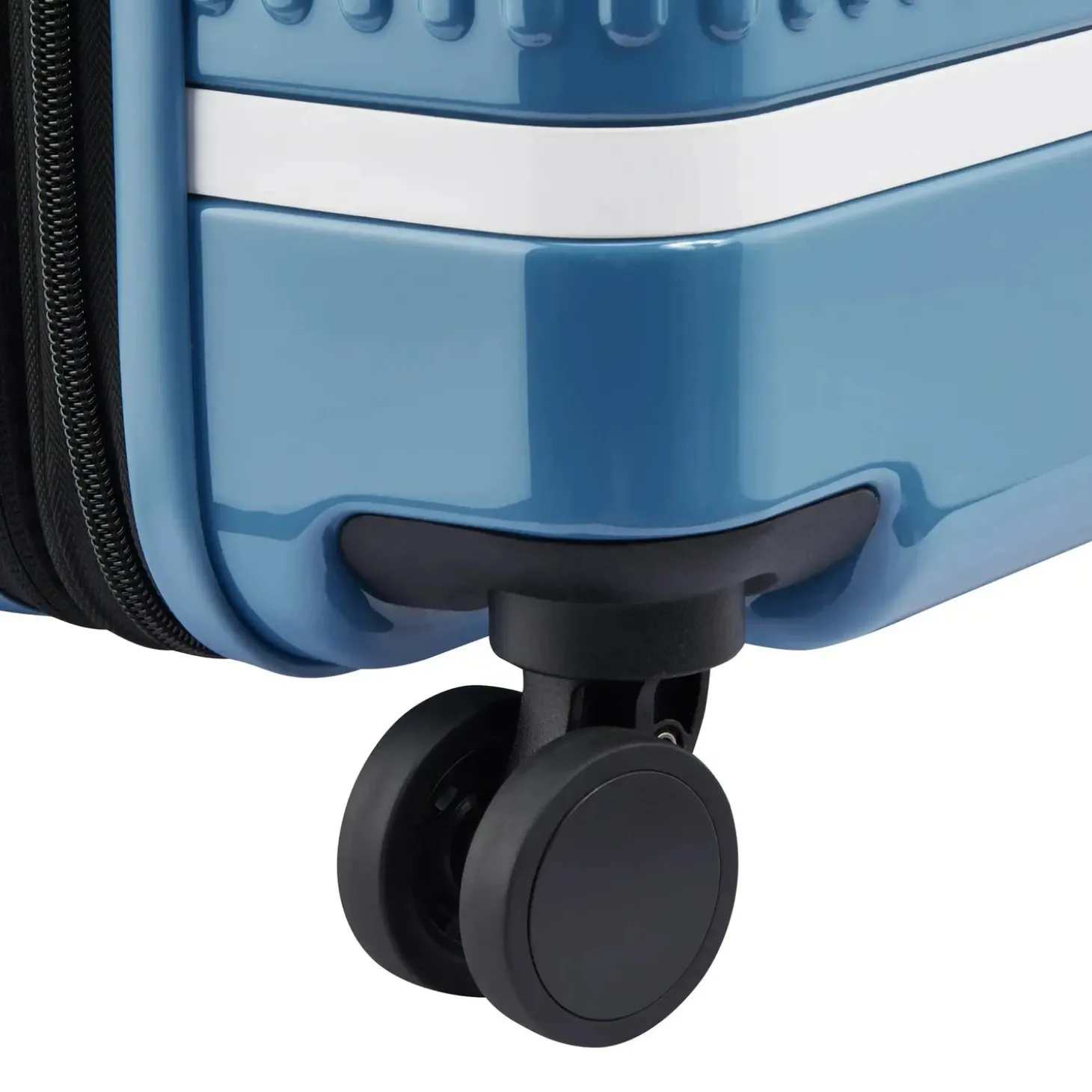 Delsey florence by mills Spin Me Away Carry-On Plus Expandable Spinner