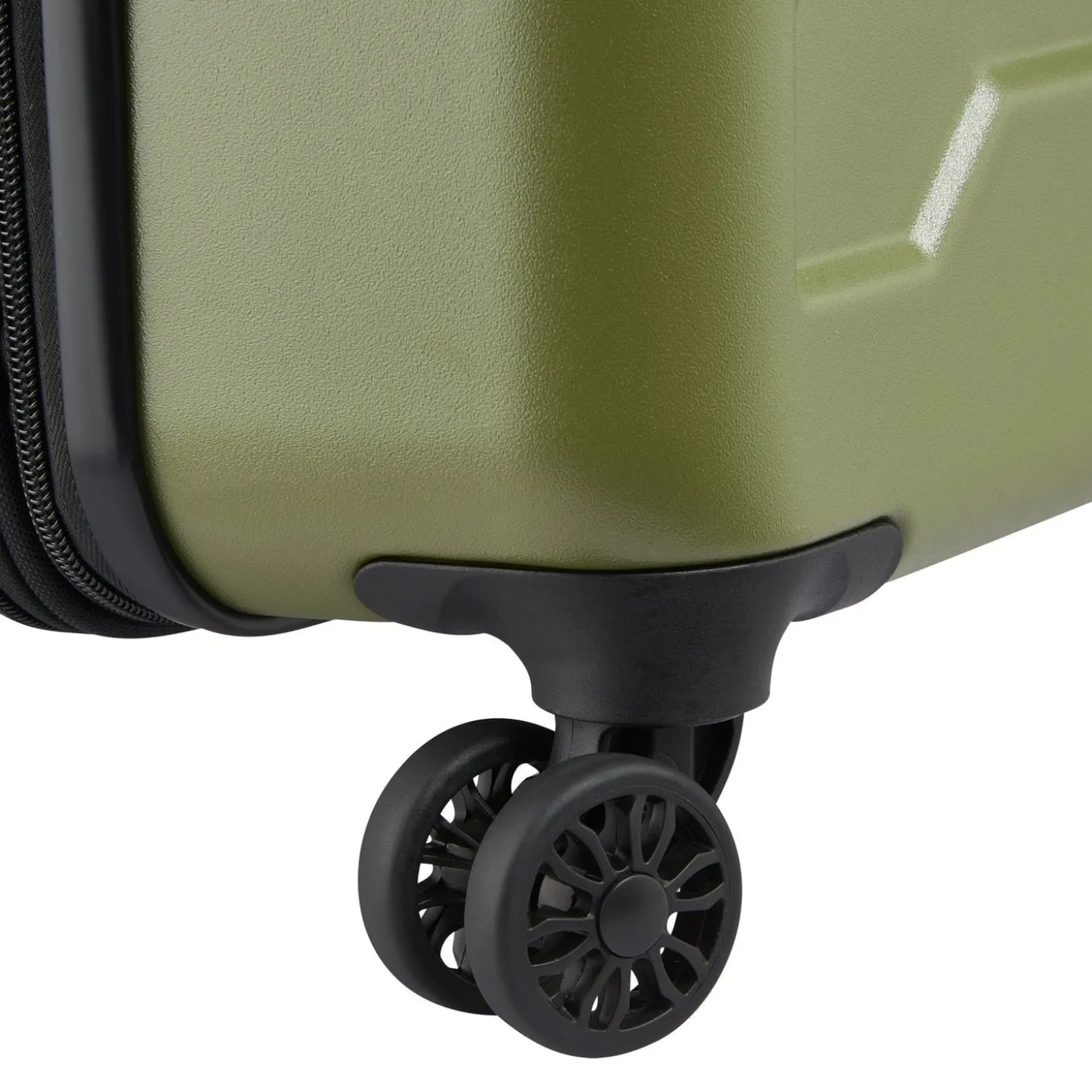 Delsey Jeep JH004C 24" Spinner Upright