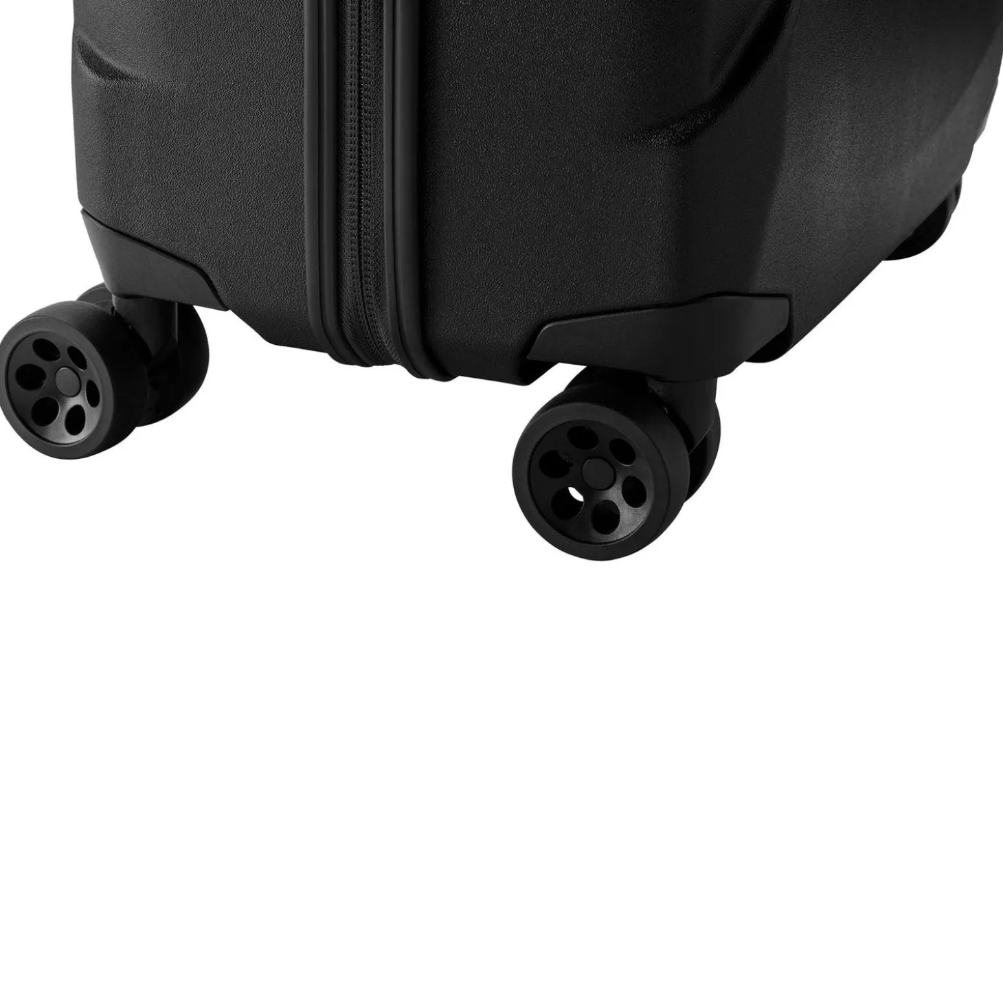 Eagle Creek Tarmac 4 Wheeled 29" Spinner