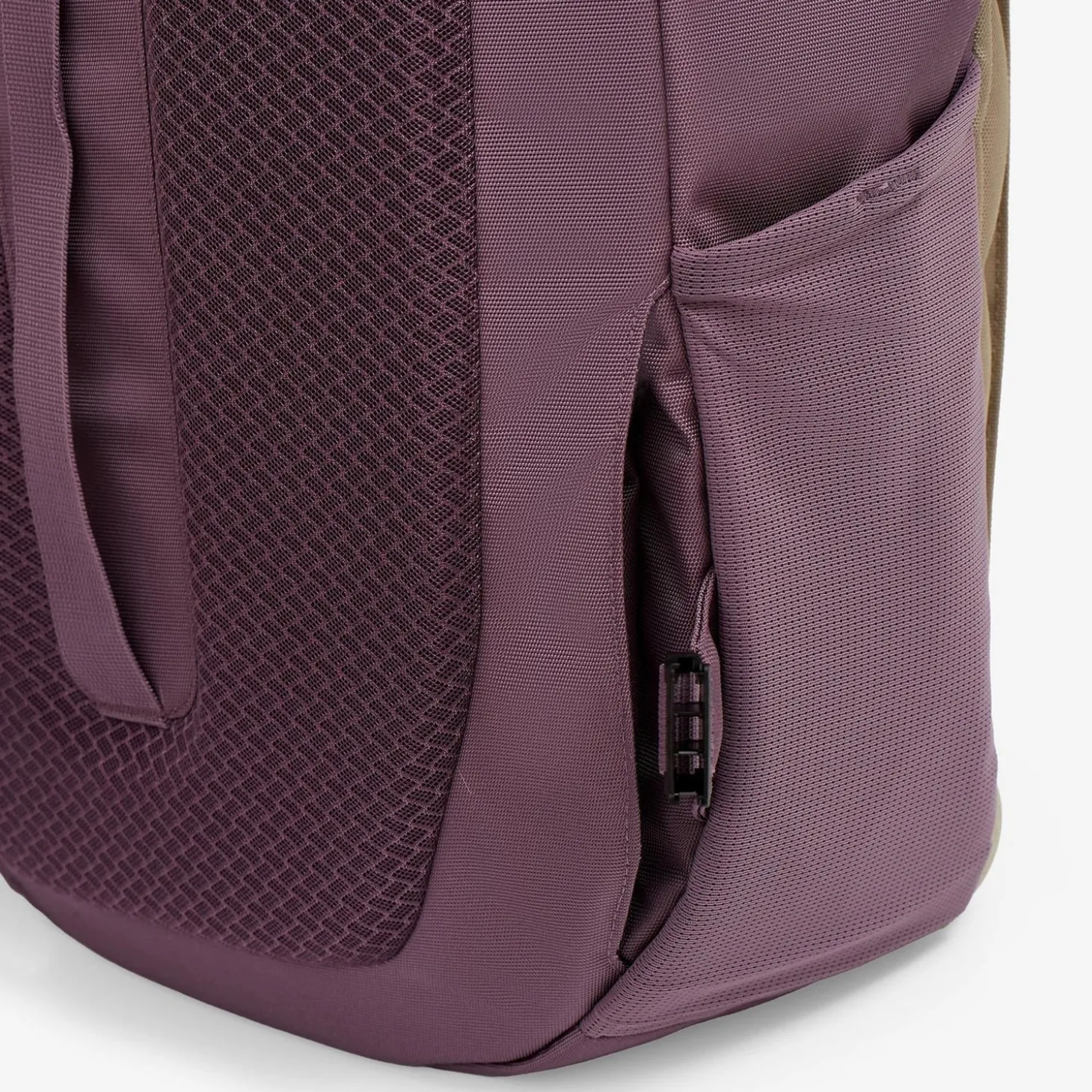Eagle Creek Tour Lite Travel Pack 38L