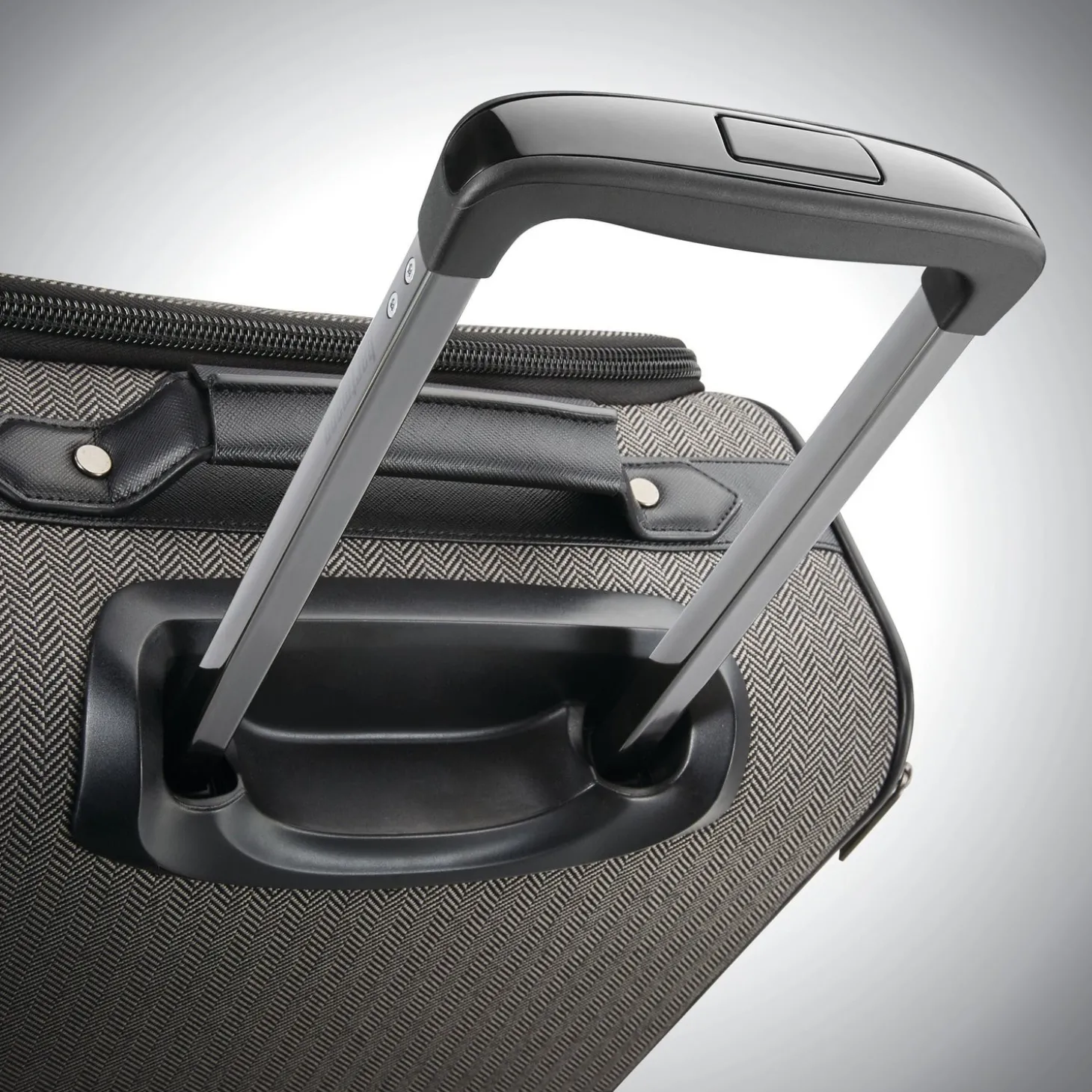 Hartmann Herringbone Deluxe Underseat Carry On Spinner