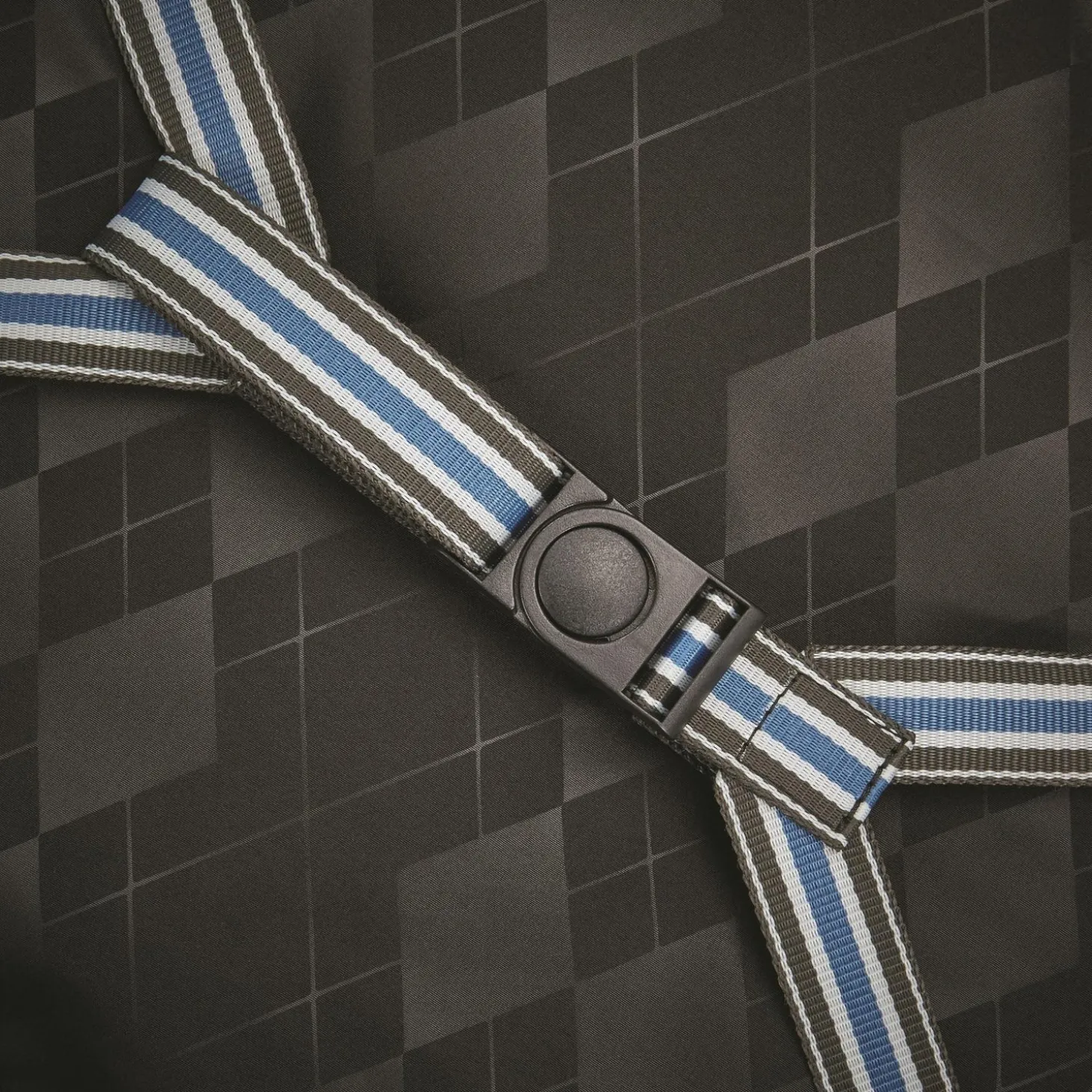 Hartmann Herringbone Deluxe Domestic Carry On Expandable Spinner