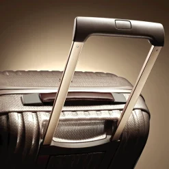 Hartmann InnovAire Global Carry On Spinner