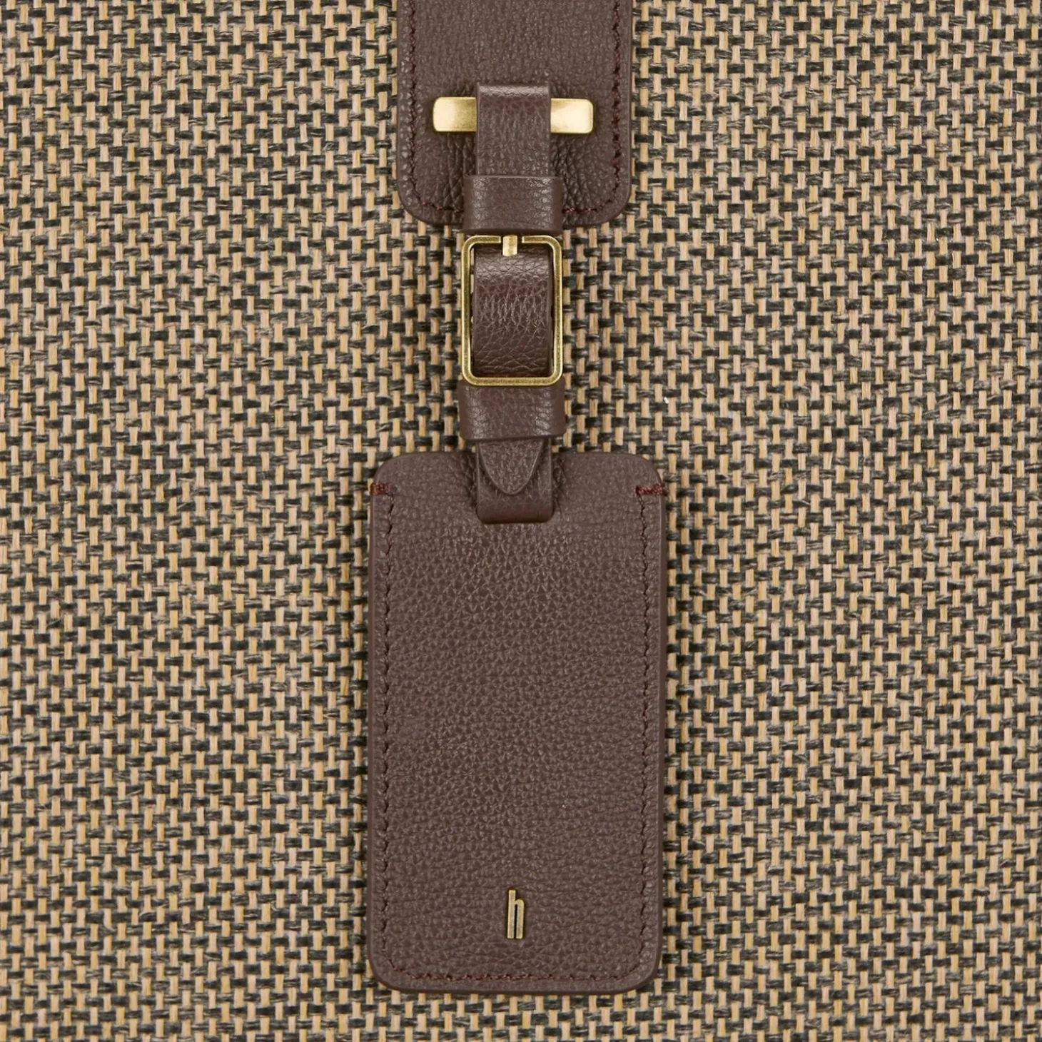 Hartmann Tweed Global Carry-On (22x14x9 in)