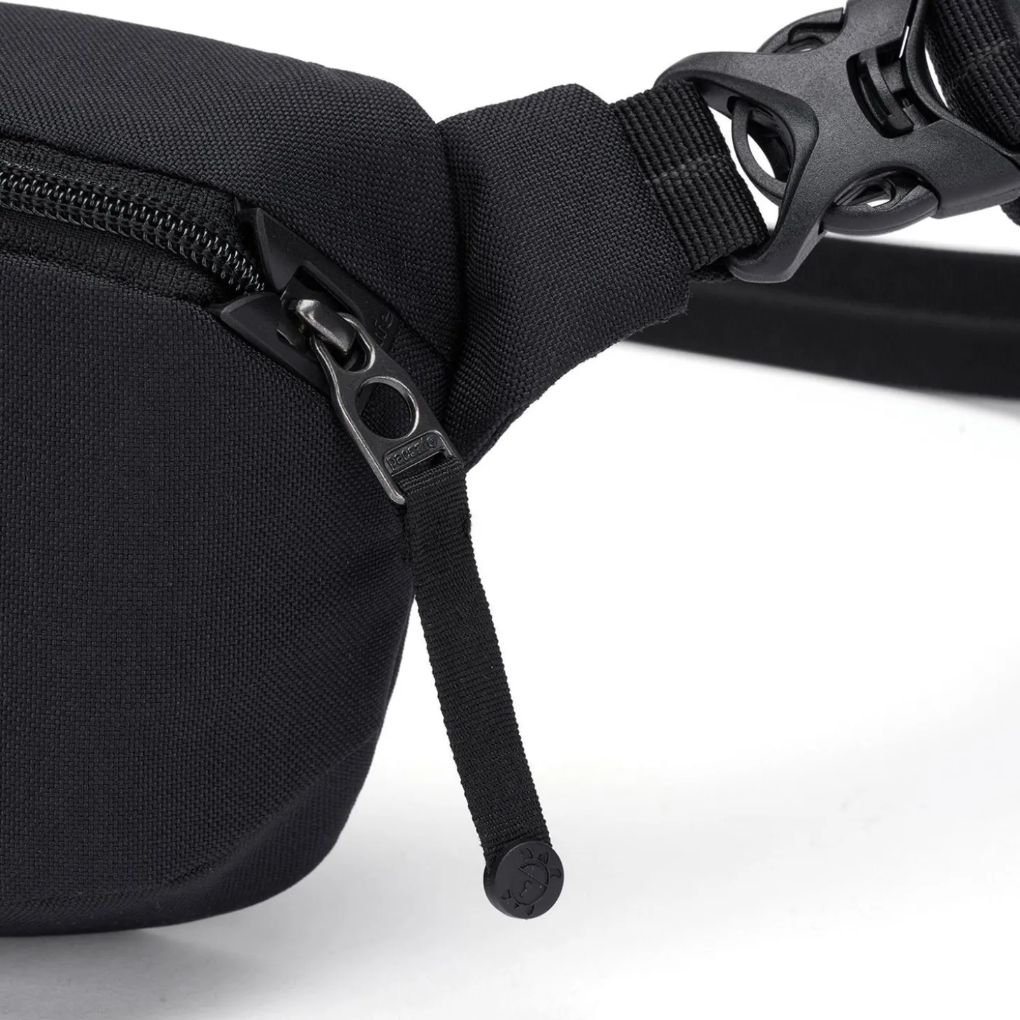 Pacsafe GO Micro Sling