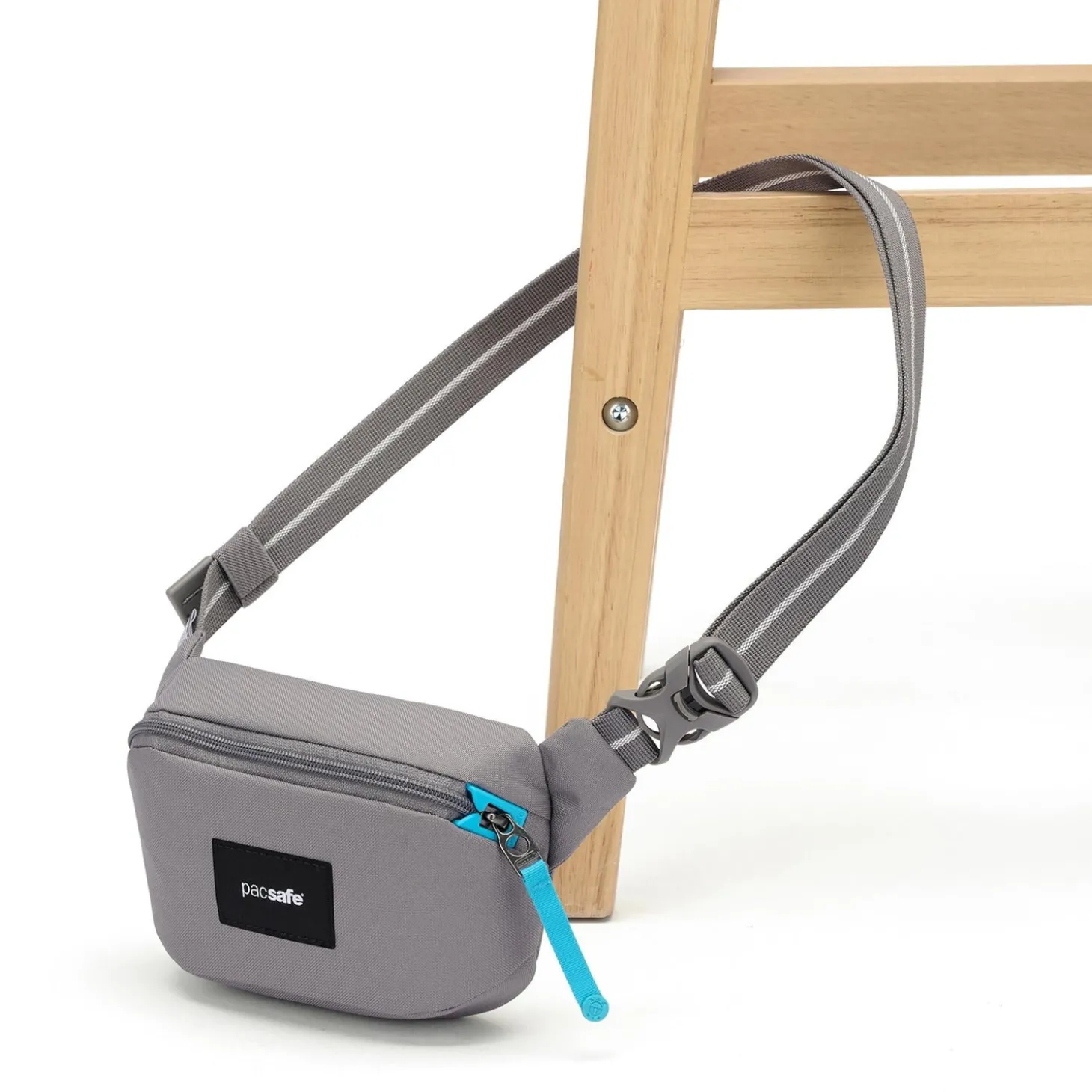 Pacsafe GO Micro Sling