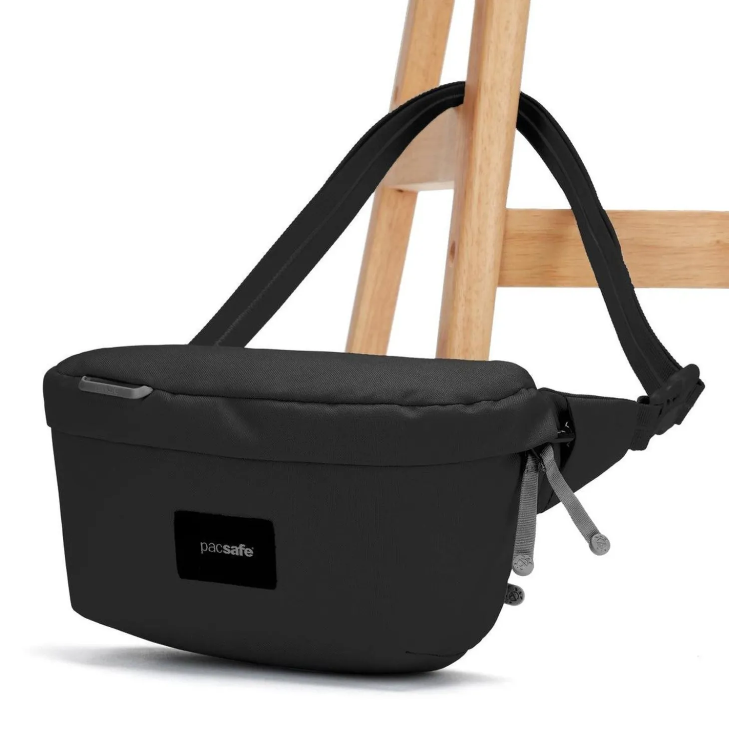 Pacsafe GO Sling Pack