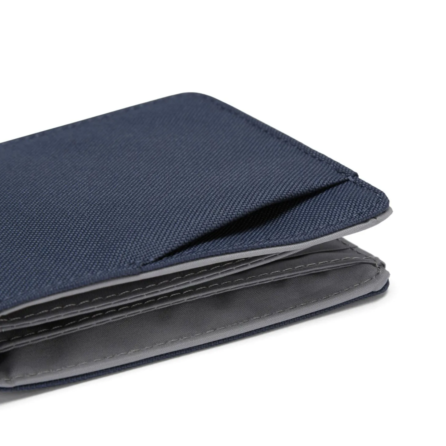 Pacsafe RFIDsafe Bifold Wallet