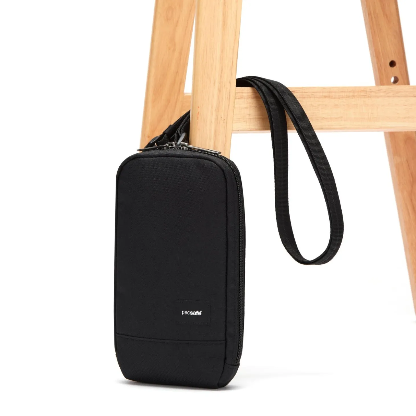 Pacsafe RFIDsafe Tech Crossbody