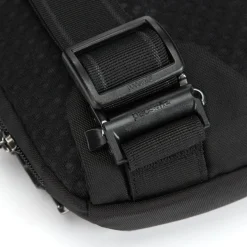 Pacsafe V Action Sling