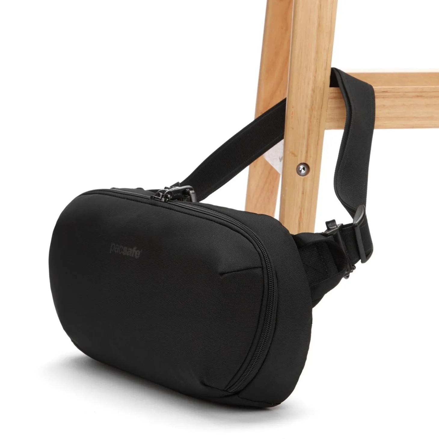 Pacsafe V Urban Sling