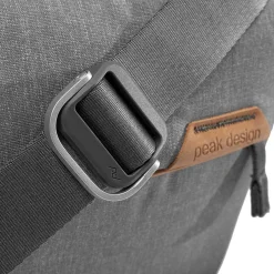Peak Design Everyday Sling 10L
