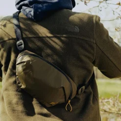 Peak Design Outdoor Sling 2L