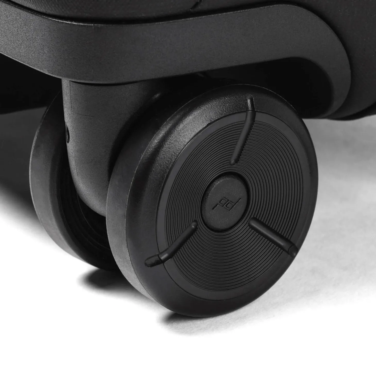 Peak Design Roller Pro Carry-On