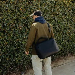 Peak Design Travel Weekender 25L