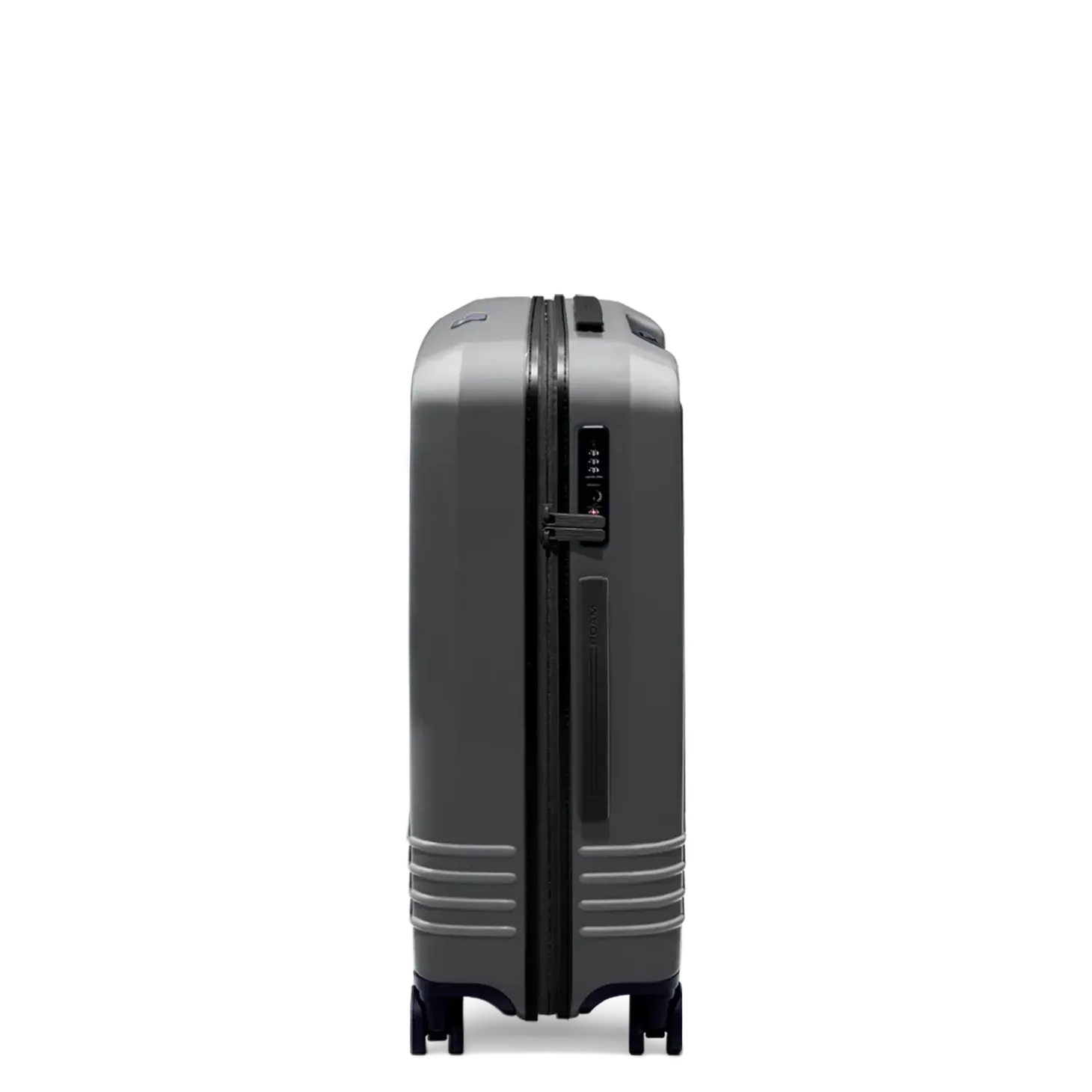 Roam Luggage Hardside Check-In Spinner