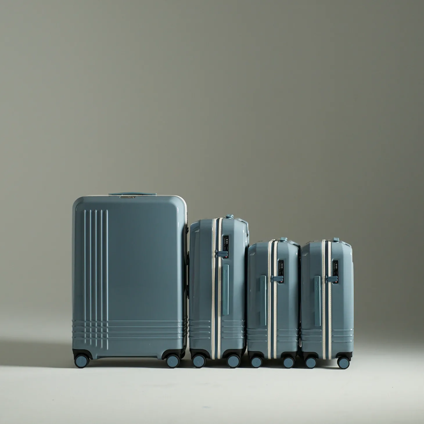 Roam Luggage Hardside Check-In Spinner