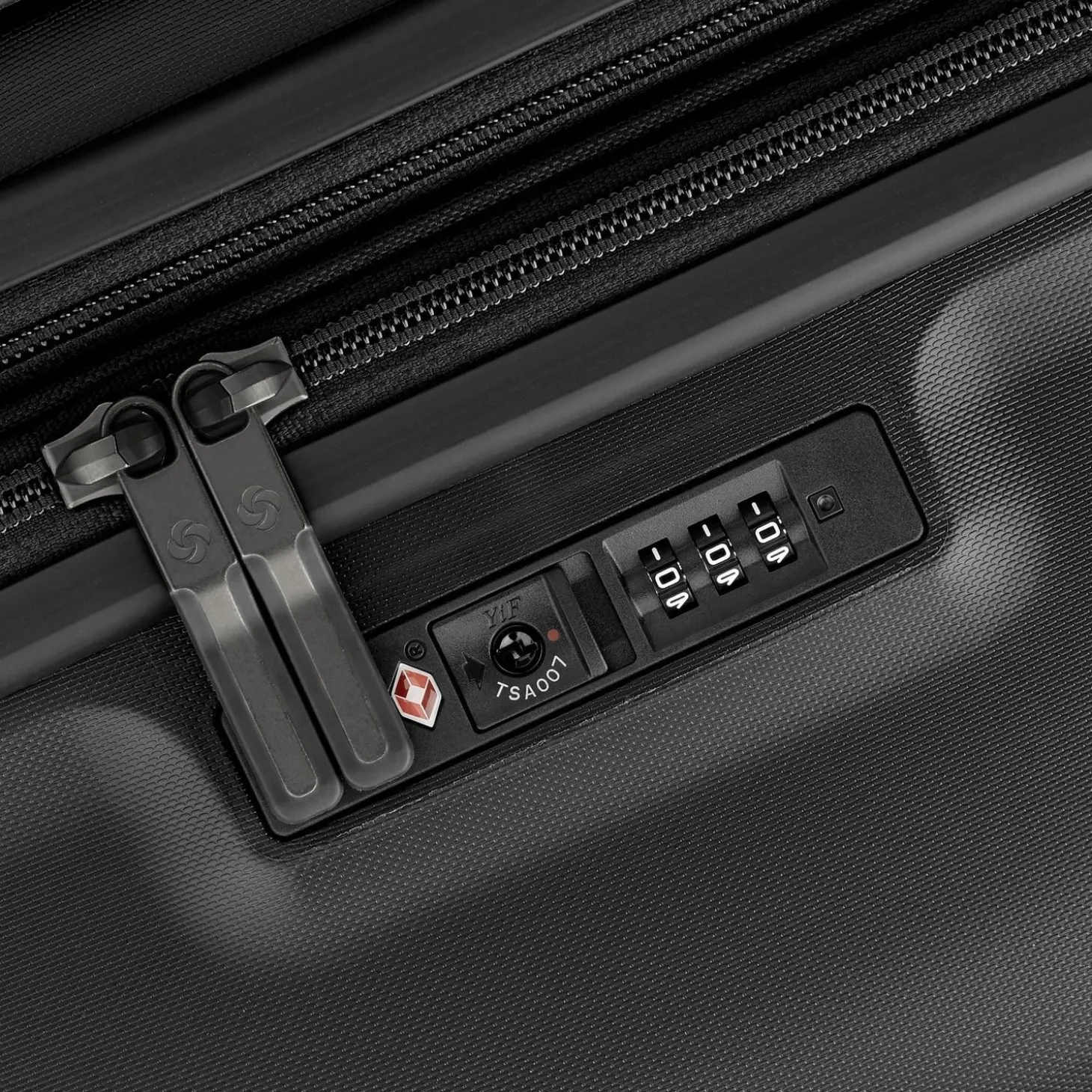 Samsonite Elevation Plus Hardside Classic Carry-On