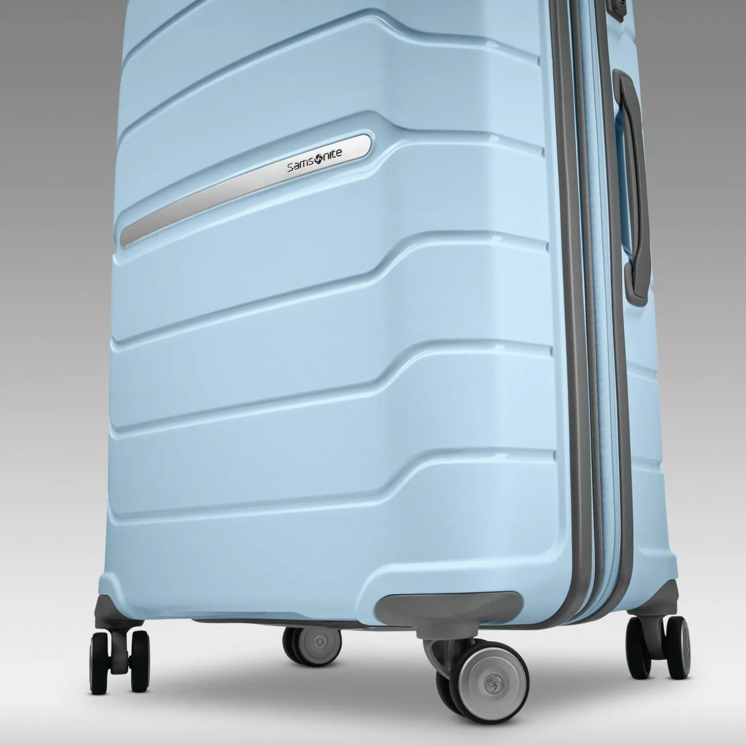 Samsonite Freeform 2-Piece Set - 21" and 28" Spinners