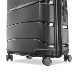 Samsonite Outline Pro Carry-On Spinner