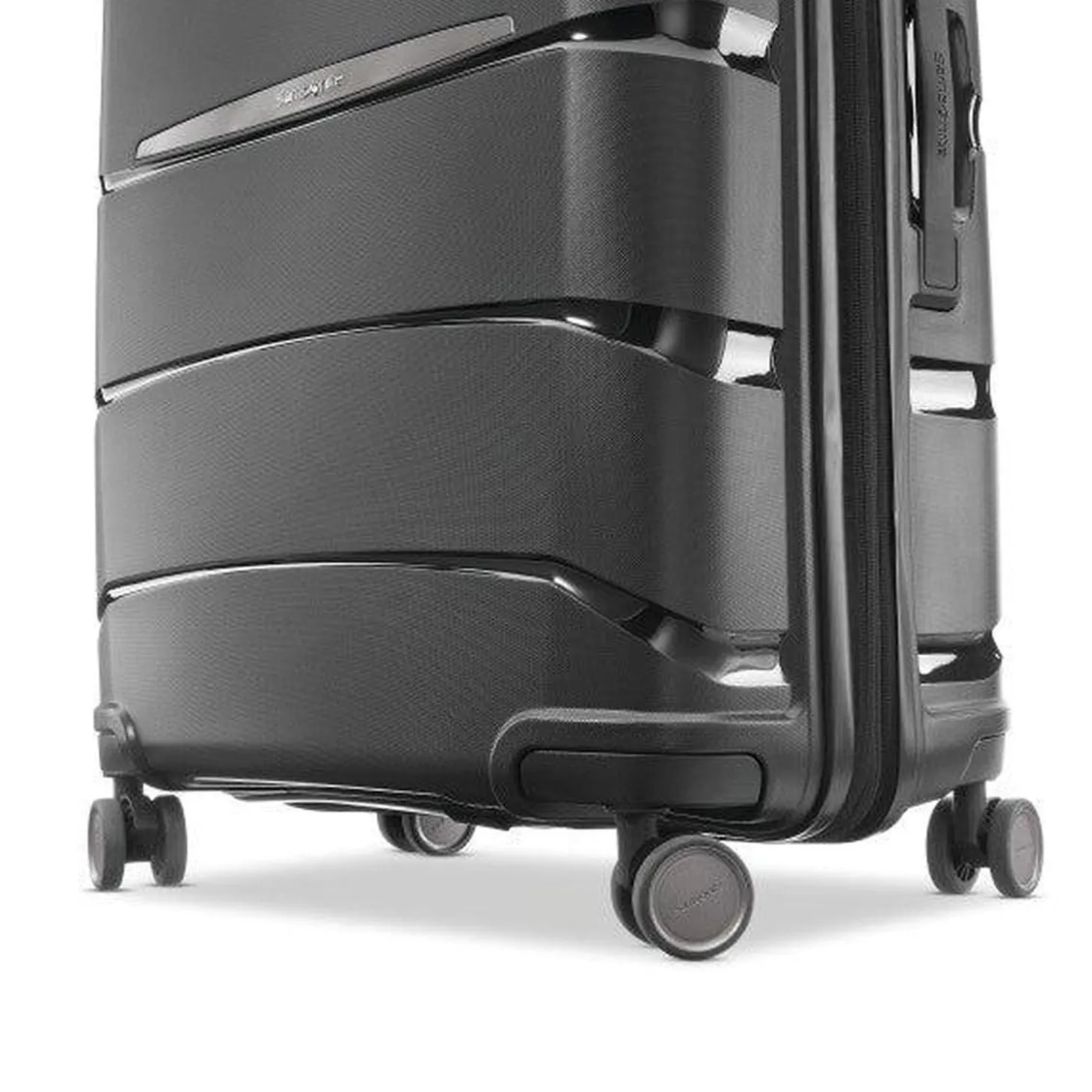 Samsonite Outline Pro Carry-On Spinner