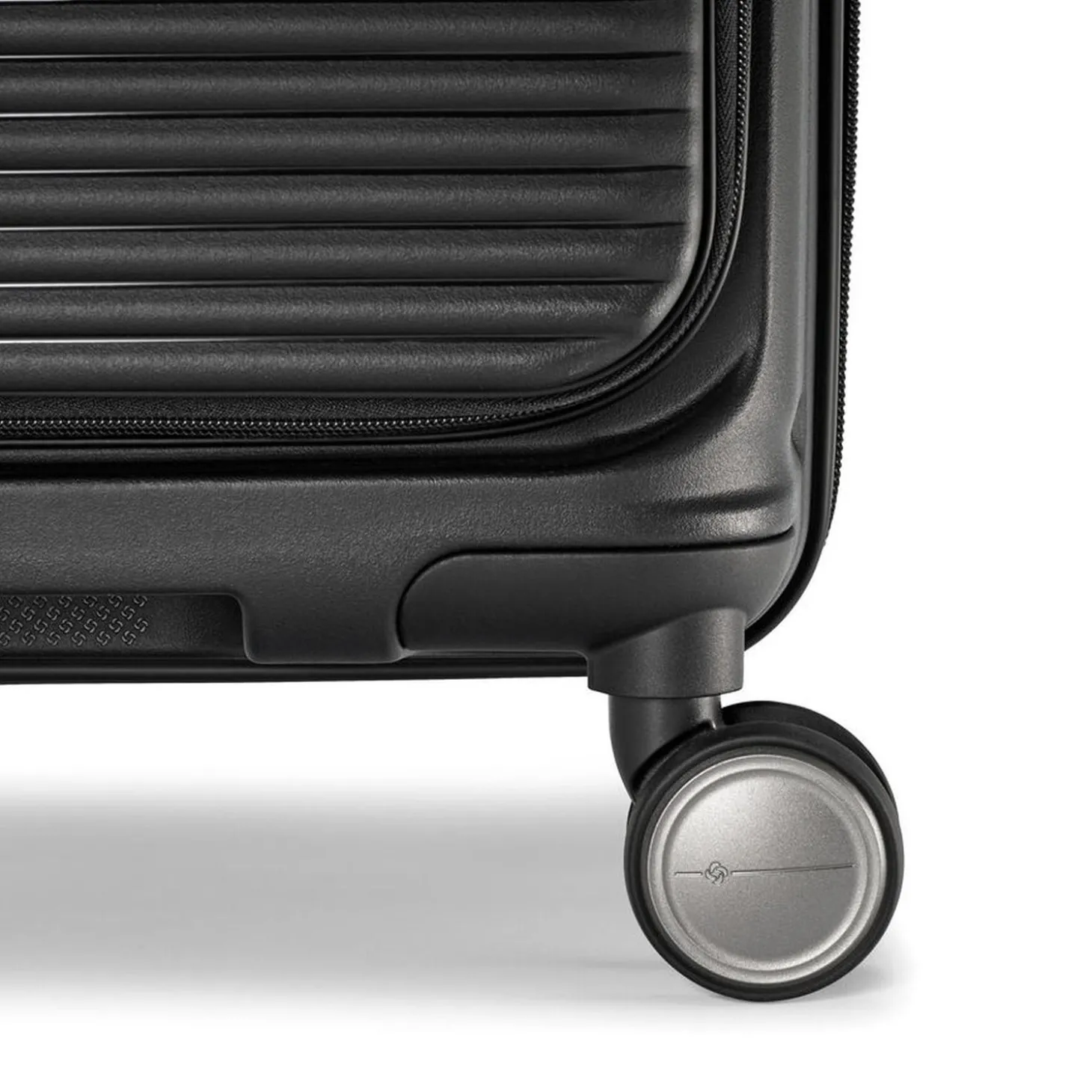 Samsonite Paralux Global Carry-On Spinner