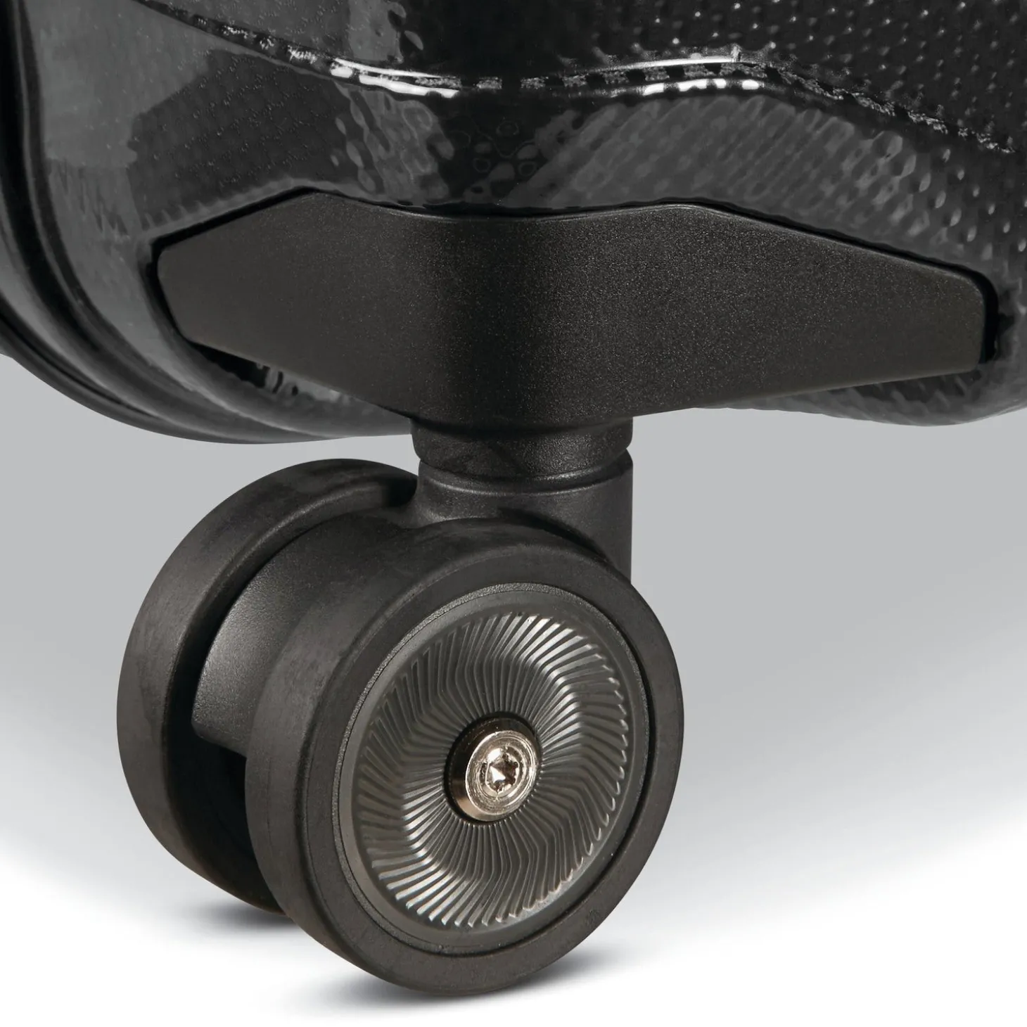 Samsonite Proxis Medium Spinner