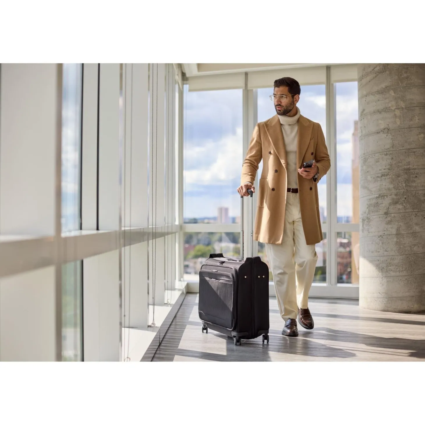 Samsonite Silhouette 18 Garment Bag Spinner