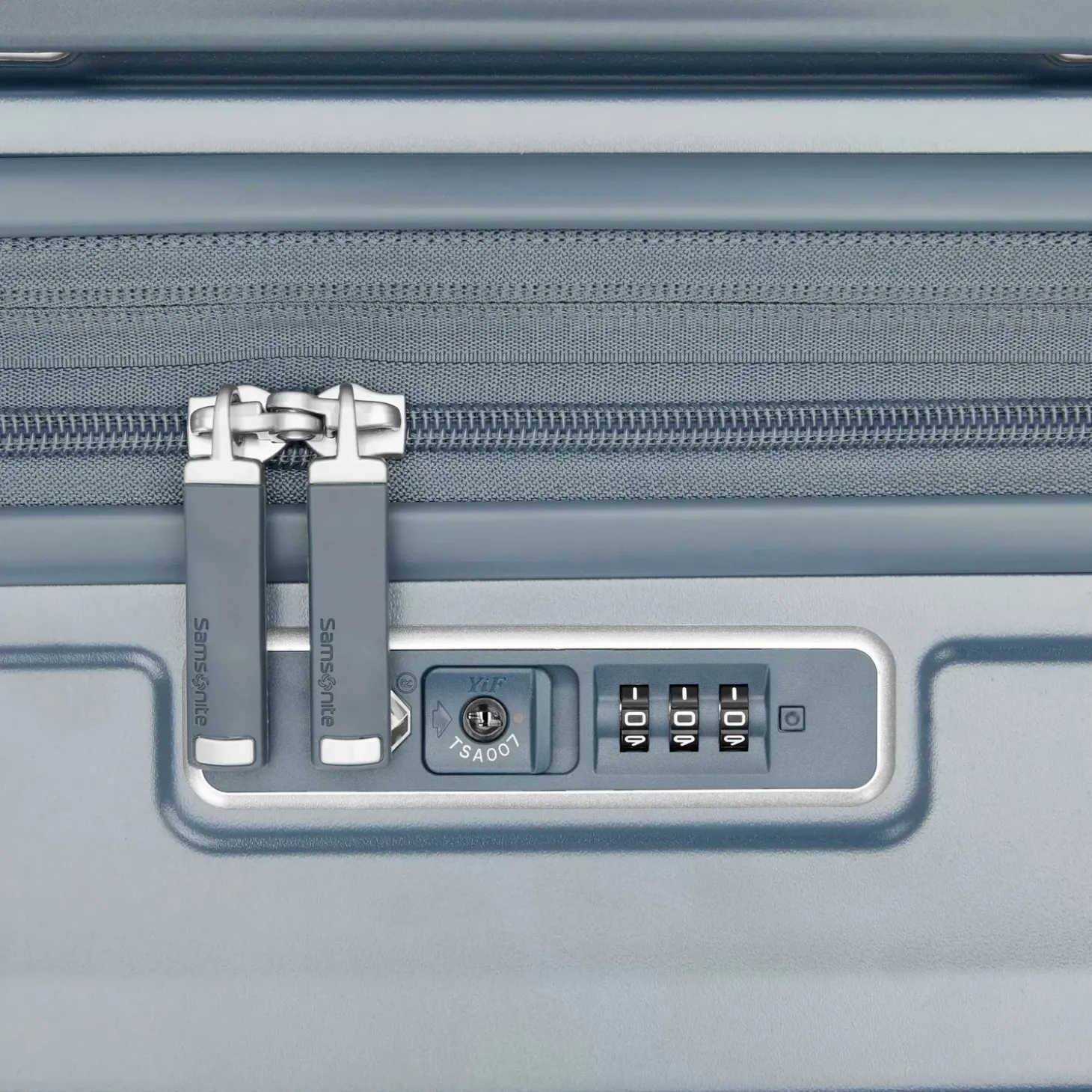 Samsonite Silhouette 18 Hardside Carry-On Expandable Spinner