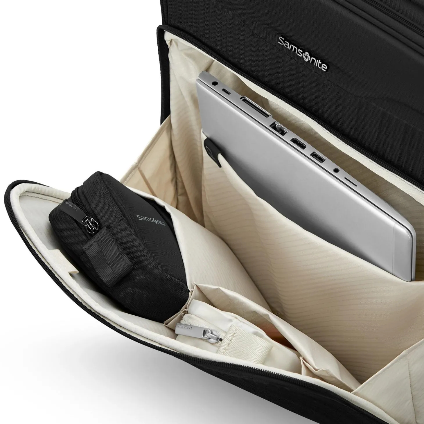 Samsonite Silhouette 18 Softside 22 x 14 x 9 Carry-On