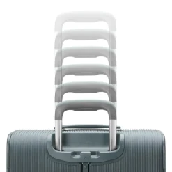 Samsonite Silhouette 18 Softside Medium Expandable Spinner