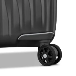 Samsonite UpLift Hardside Carry-On Spinner