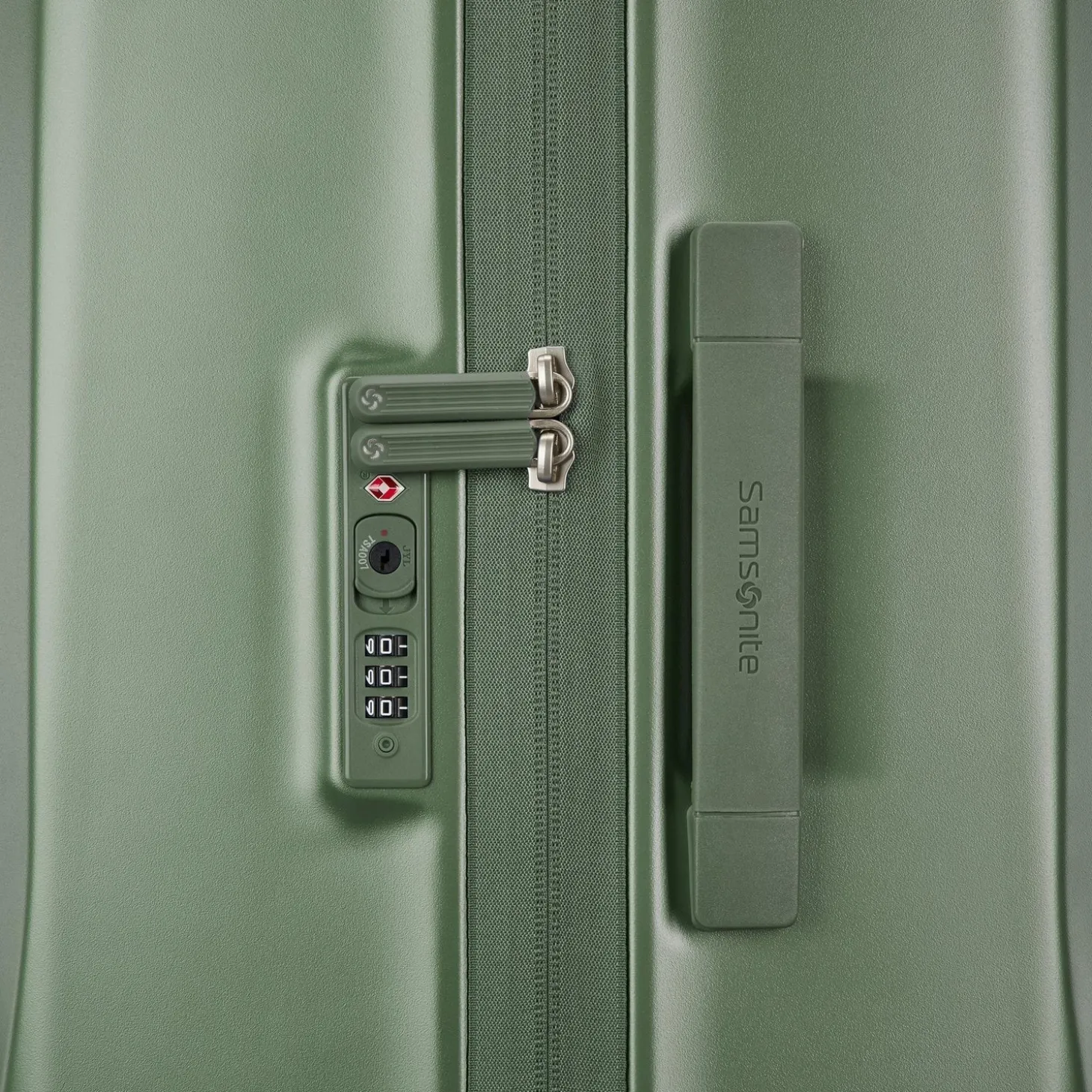 Samsonite UpLift Hardside Large Spinner