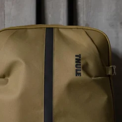 Thule Luggage Aion 28