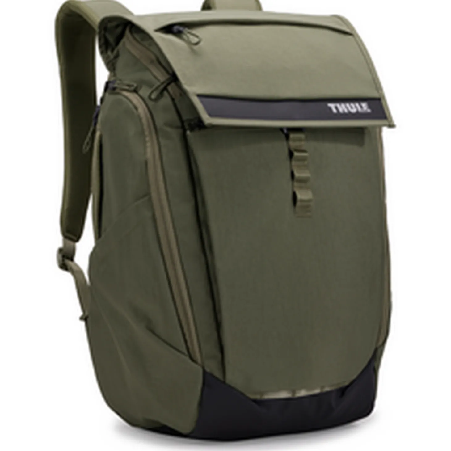 Thule Luggage Paramount 27L Backpack