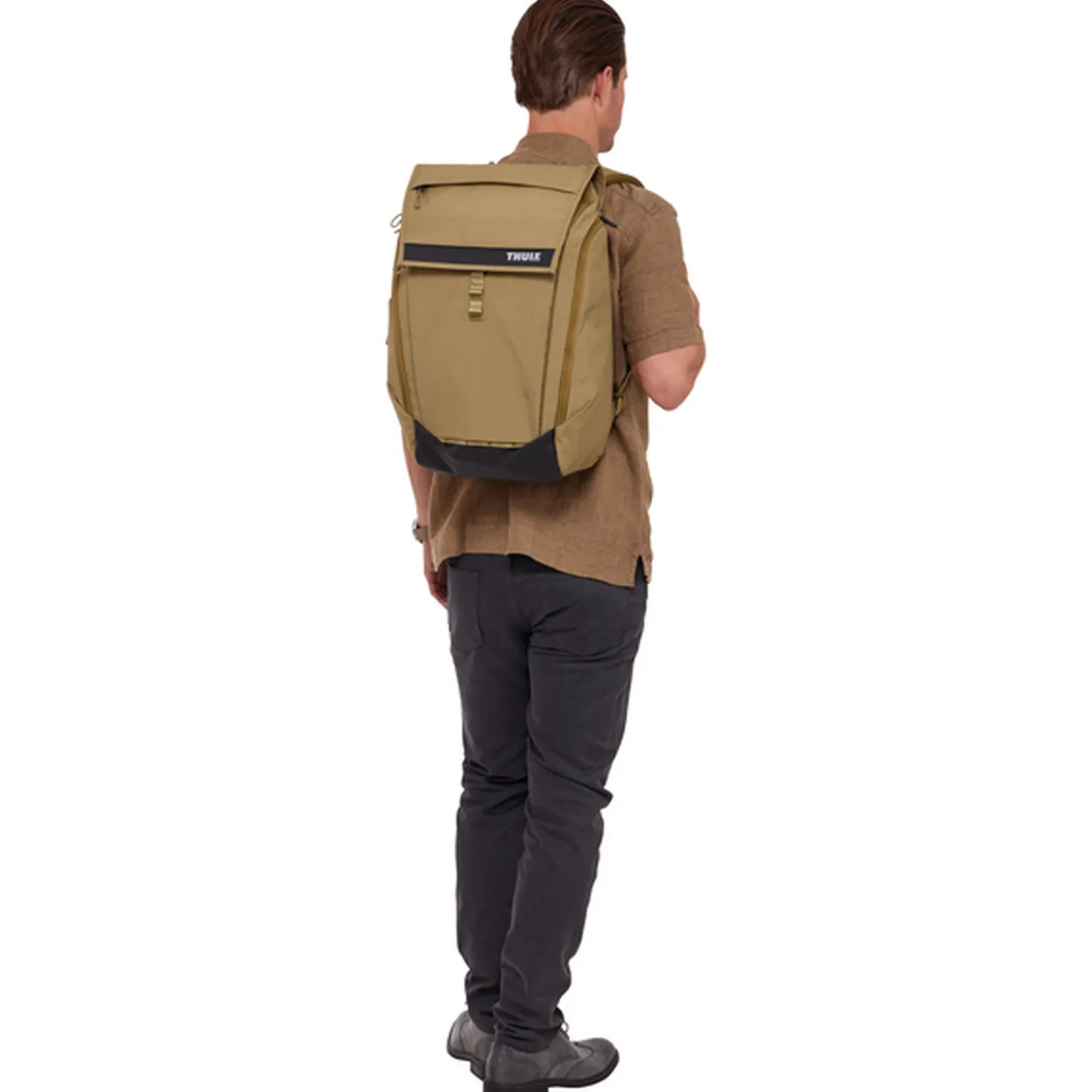 Thule Luggage Paramount 27L Backpack