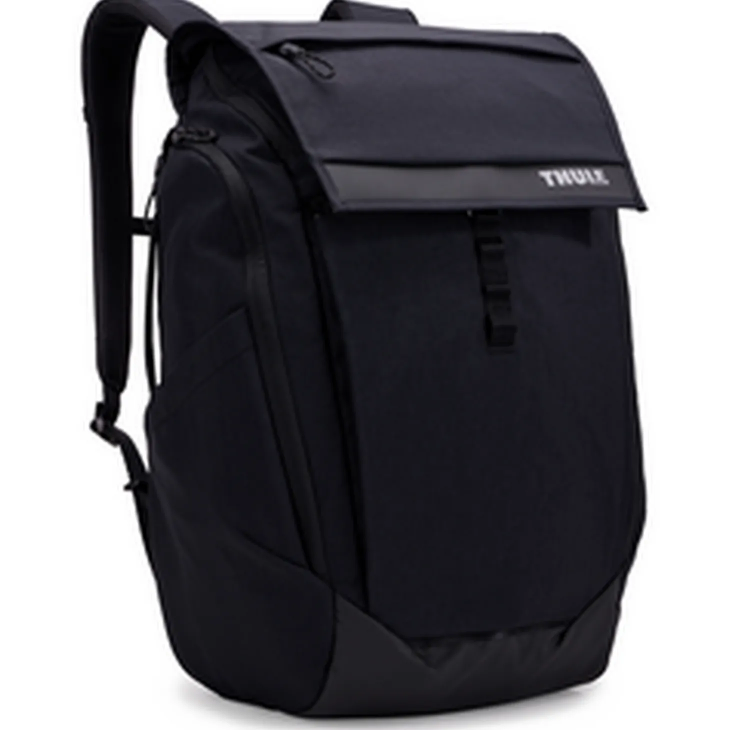 Thule Luggage Paramount 27L Backpack
