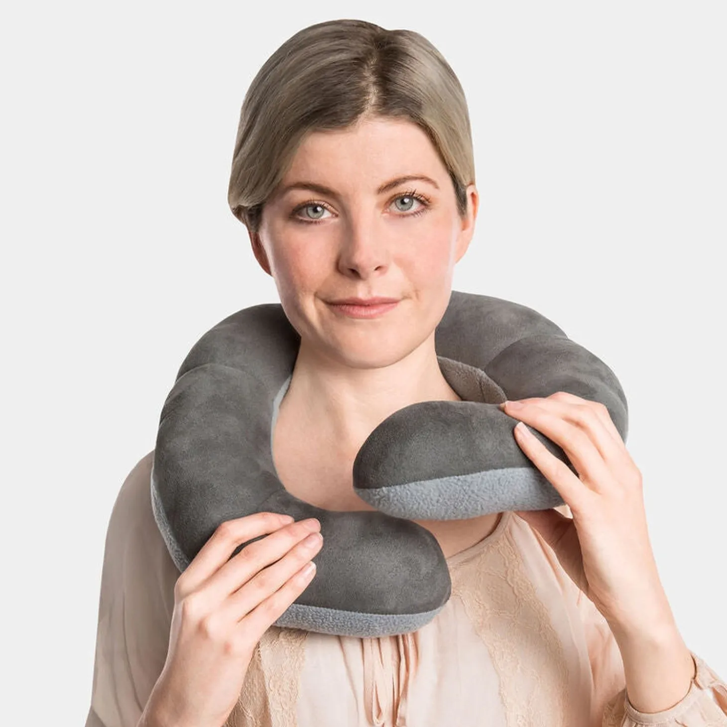 Travelon Deluxe Wrap N Rest Pillow