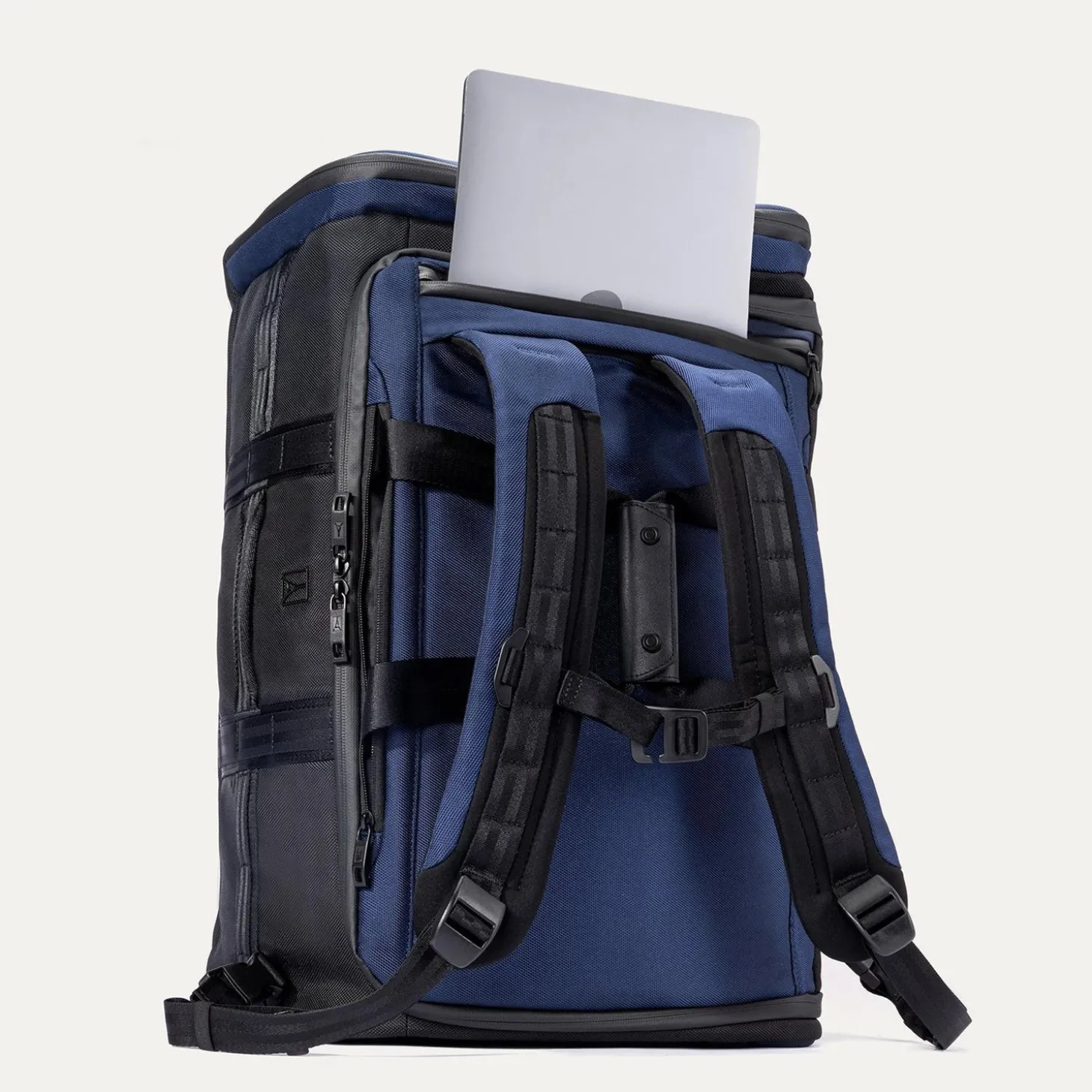 Travelpro Altitude Convertible Duffel/Backpack